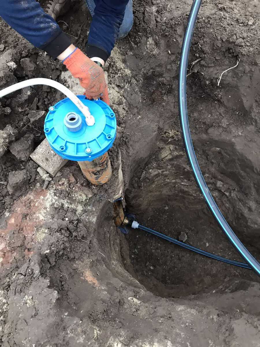 занурювальний насос (глибинний насос)